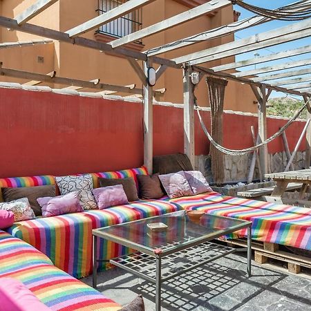 Villa Marty - Mayores De 25 Anos Chiclana de la Frontera Exteriör bild